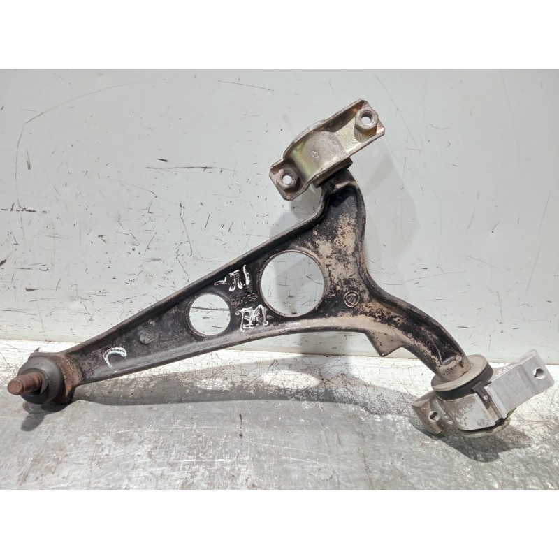 Recambio de brazo suspension inferior delantero izquierdo para lancia lybra berlina 1.9 jtd lx referencia OEM IAM 5408S  