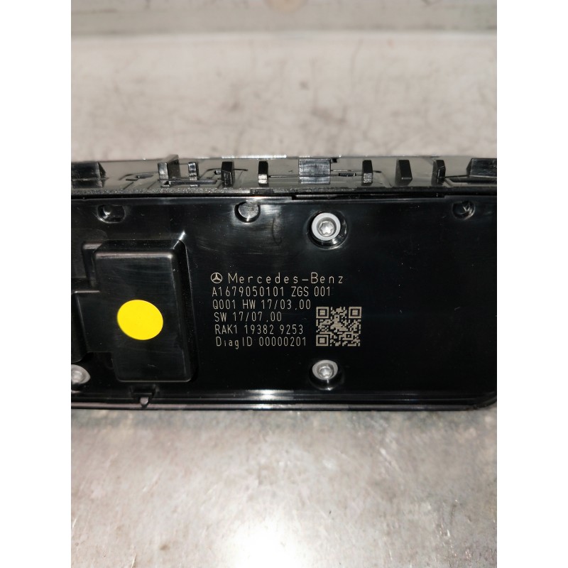 Recambio de mando elevalunas delantero izquierdo para mercedes clase b (w247) b 200 d referencia OEM IAM A1679050101 193829253 0
