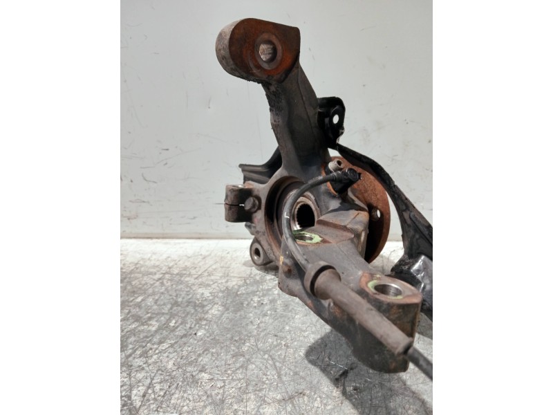 Recambio de mangueta delantera izquierda para lancia lybra berlina 1.9 jtd lx referencia OEM IAM   