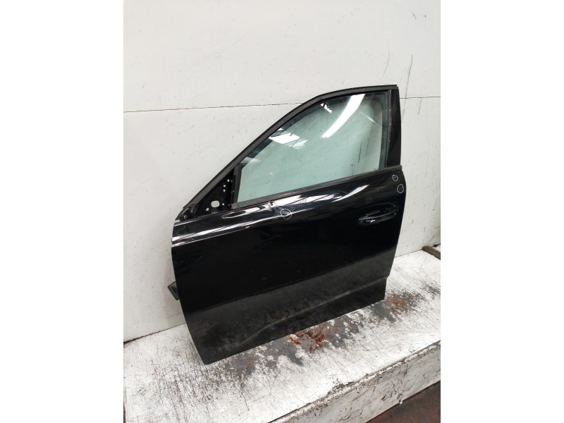 Recambio de puerta delantera izquierda para peugeot 308 referencia OEM IAM   5P
