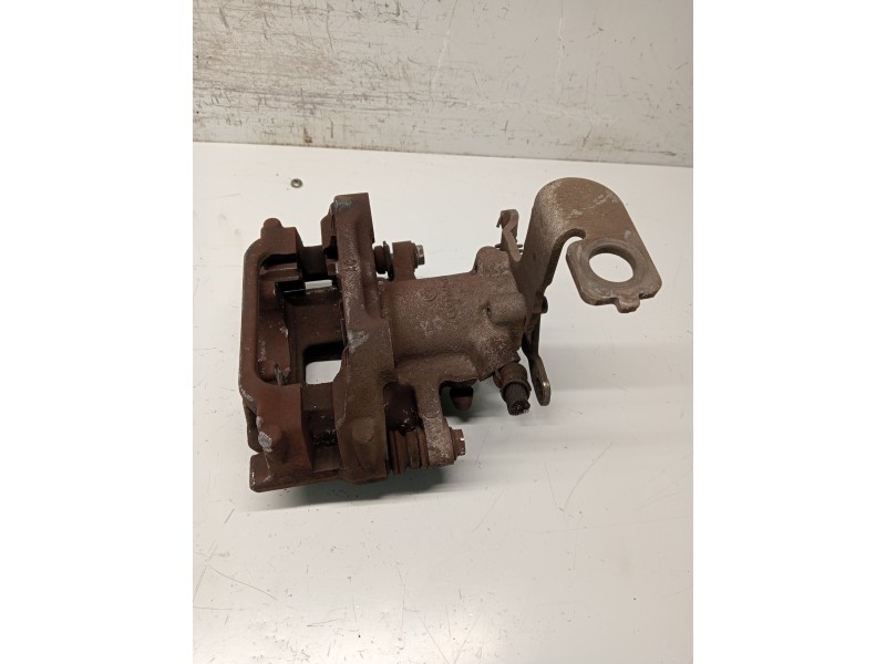 Recambio de pinza freno trasera izquierda para toyota avensis (t27) 2.0 d-4d cat referencia OEM IAM   