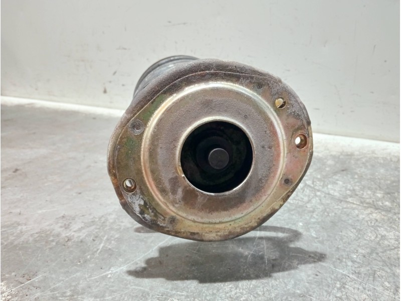 Recambio de amortiguador delantero izquierdo para renault 9 1.4 gtl avenue referencia OEM IAM   