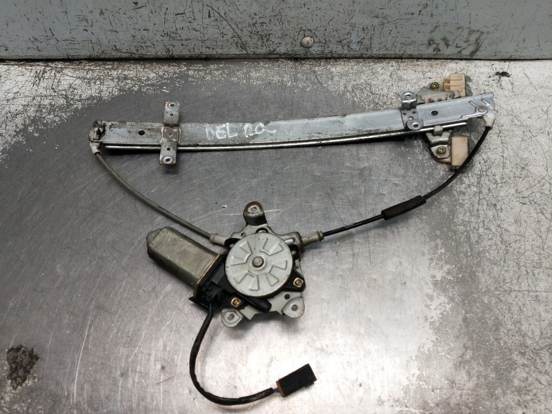 Recambio de elevalunas delantero derecho para nissan sunny berlina (n14) referencia OEM IAM   