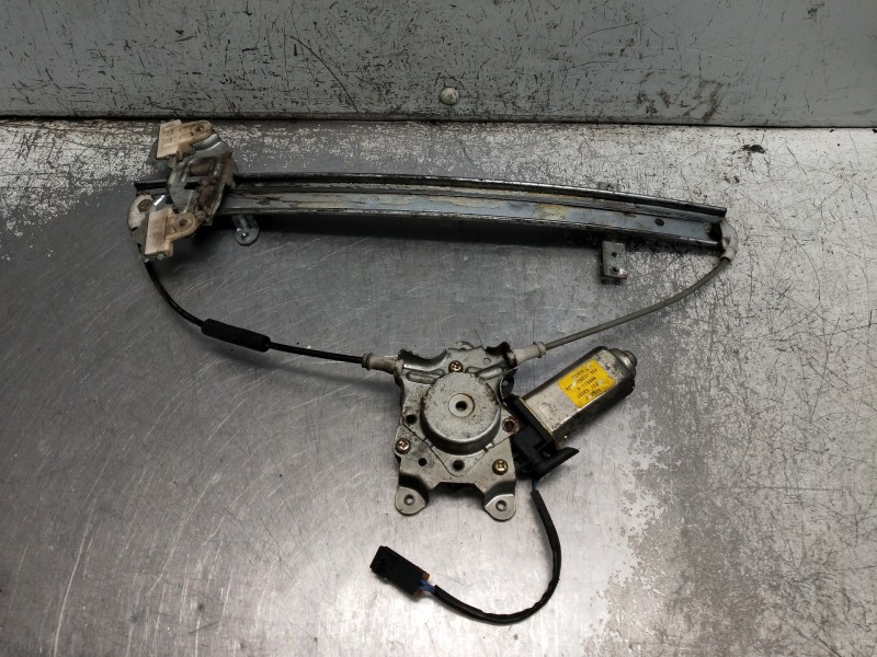 Recambio de elevalunas delantero derecho para nissan sunny berlina (n14) referencia OEM IAM   