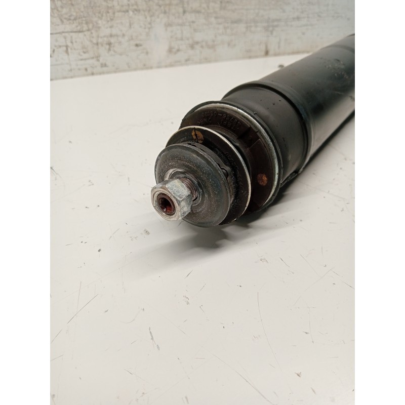 Recambio de amortiguador trasero derecho para toyota avensis (t27) 2.0 d-4d cat referencia OEM IAM 4853005373  