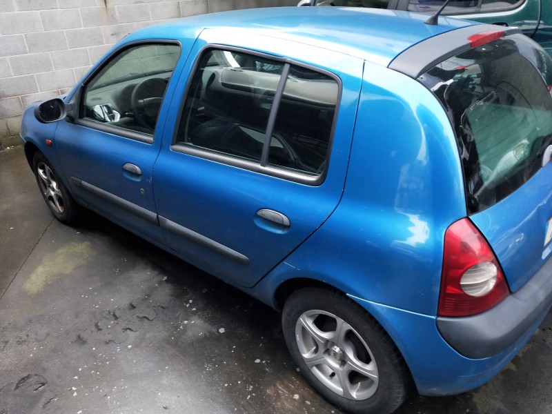renault clio ii fase ii (b/cb0) del año 2001