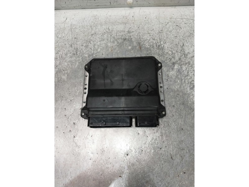 Recambio de centralita motor uce para toyota avensis (t27) 2.0 d-4d cat referencia OEM IAM 8966105F20 MB2759004733 