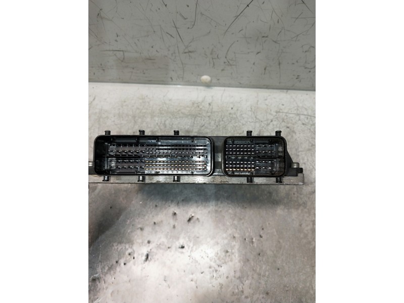Recambio de centralita motor uce para toyota avensis (t27) 2.0 d-4d cat referencia OEM IAM 8966105F20 MB2759004733 