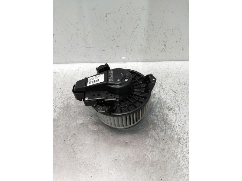 Recambio de motor calefaccion para toyota avensis (t27) 2.0 d-4d cat referencia OEM IAM AV2727008104  