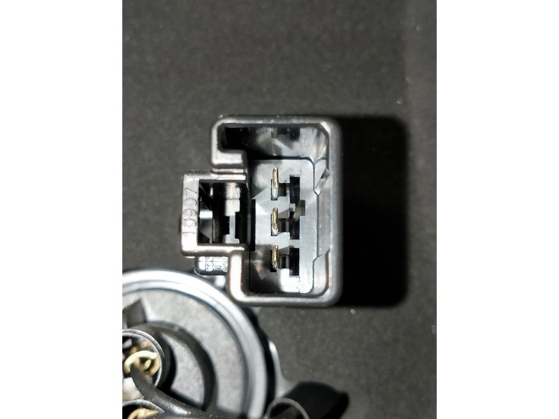 Recambio de piloto trasero izquierdo interior para toyota avensis (t27) 2.0 d-4d cat referencia OEM IAM   