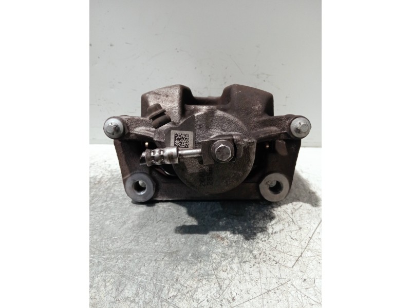 Recambio de pinza freno delantera izquierda para mercedes clase b (w247) b 200 d referencia OEM IAM L72321  