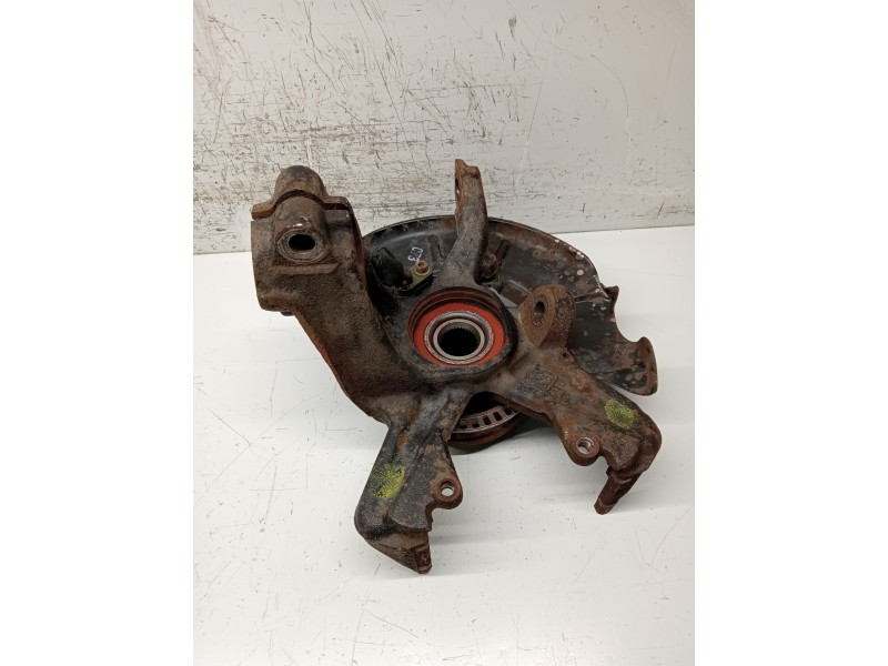 Recambio de mangueta delantera derecha para volkswagen golf iv berlina (1j1) referencia OEM IAM   