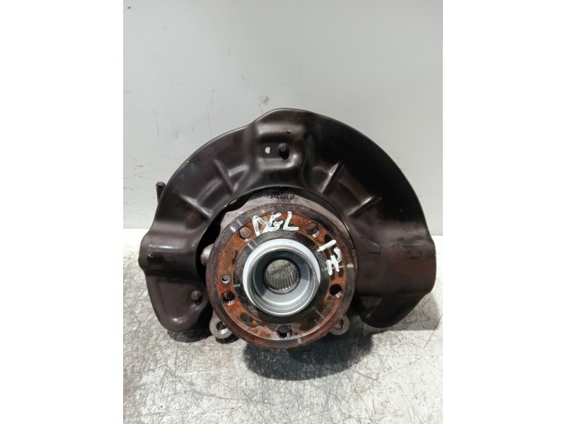 Recambio de mangueta delantera izquierda para mercedes clase b (w247) b 200 d referencia OEM IAM A2473320700  