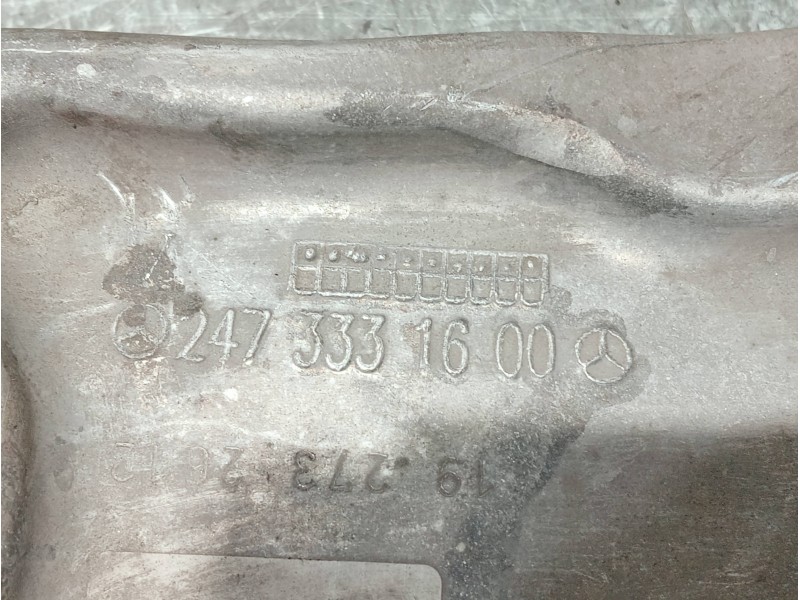 Recambio de brazo suspension inferior delantero derecho para mercedes clase b (w247) b 200 d referencia OEM IAM A2473331600  