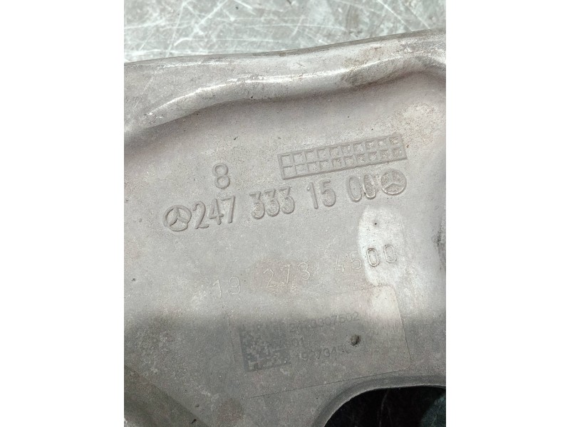 Recambio de brazo suspension inferior delantero izquierdo para mercedes clase b (w247) b 200 d referencia OEM IAM A2473331500  