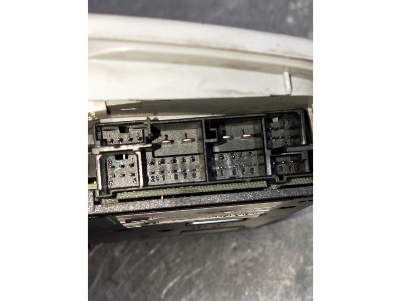 Recambio de luz interior para mercedes clase e (w211) berlina e 320 cdi (211.026) referencia OEM IAM A2038201001  