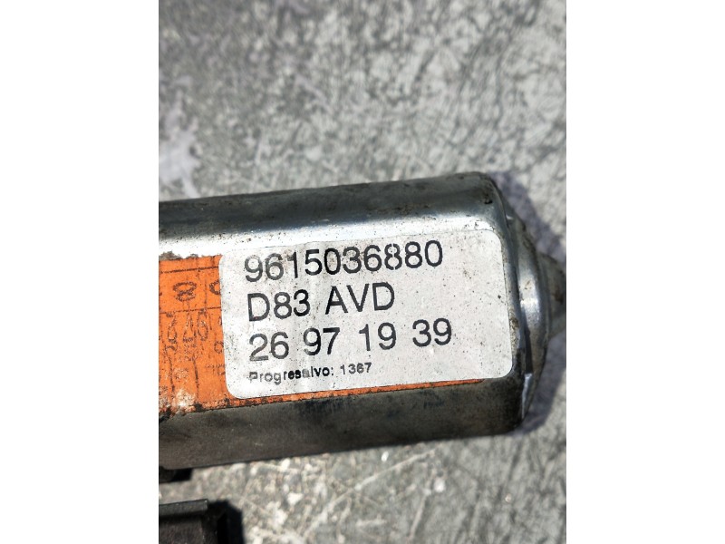 Recambio de elevalunas delantero derecho para peugeot 406 berlina (s1/s2) referencia OEM IAM 9615036880  