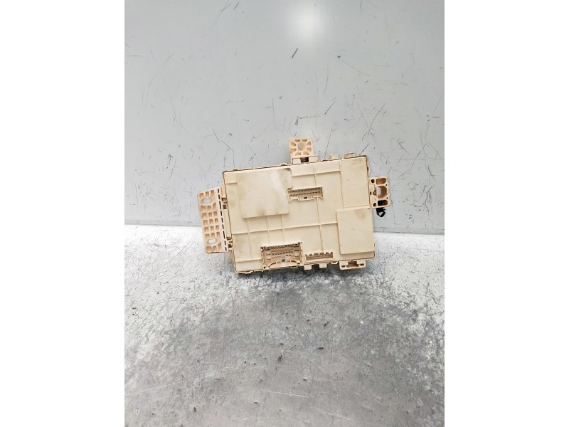 Recambio de caja reles / fusibles para kia ceed referencia OEM IAM 91950A2130 A21301712290172 