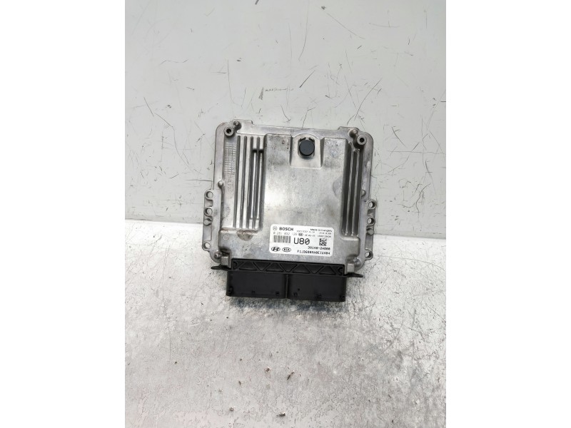 Recambio de centralita motor uce para kia ceed referencia OEM IAM 0281032126 391402A800 EDC17C57