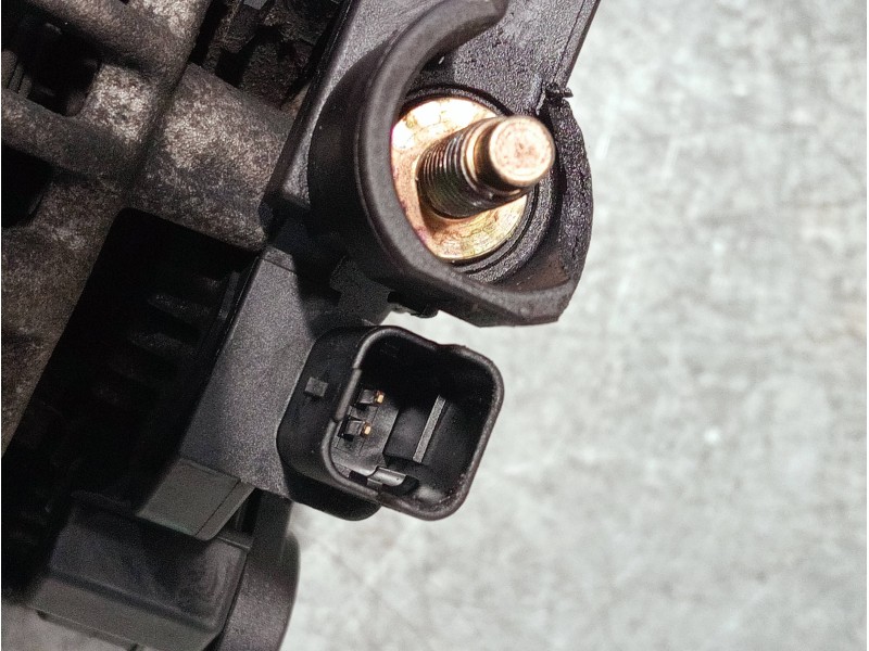 Recambio de alternador para peugeot 307 break/sw (s2) referencia OEM IAM 9646321880 0124525035 