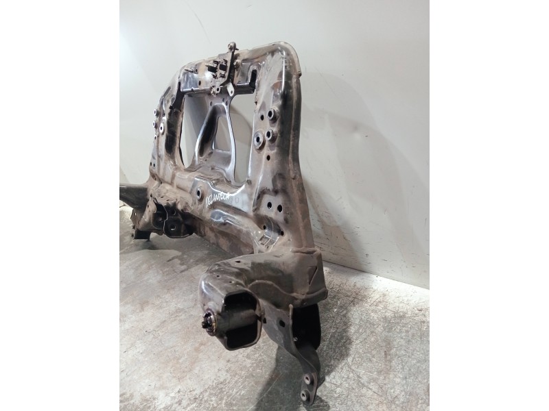 Recambio de puente delantero para mercedes clase b (w247) b 200 d referencia OEM IAM A1776204400  CUNA