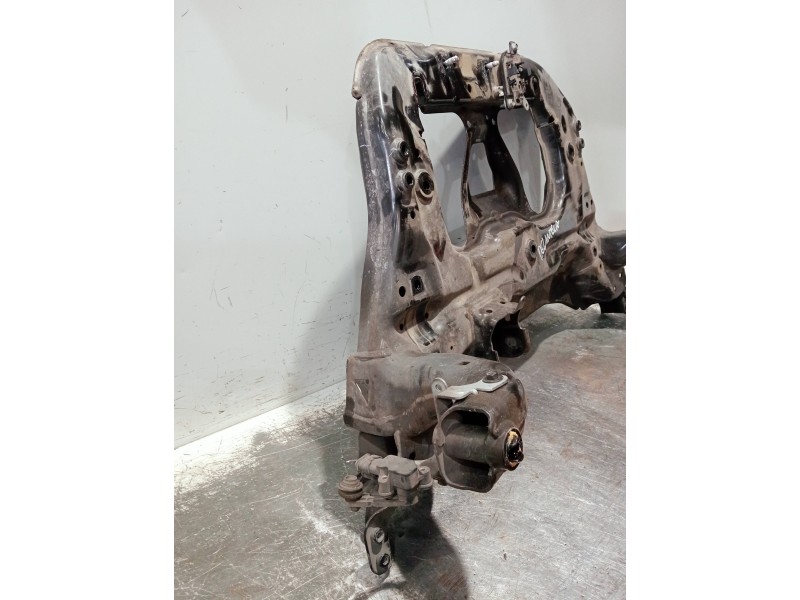 Recambio de puente delantero para mercedes clase b (w247) b 200 d referencia OEM IAM A1776204400  CUNA