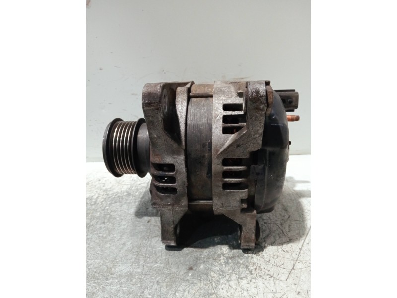 Recambio de alternador para chrysler voyager (rg) referencia OEM IAM 4210000086 04868429AD 