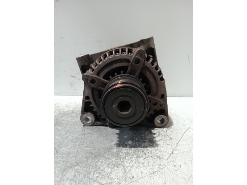 Recambio de alternador para chrysler voyager (rg) referencia OEM IAM 4210000086 04868429AD 