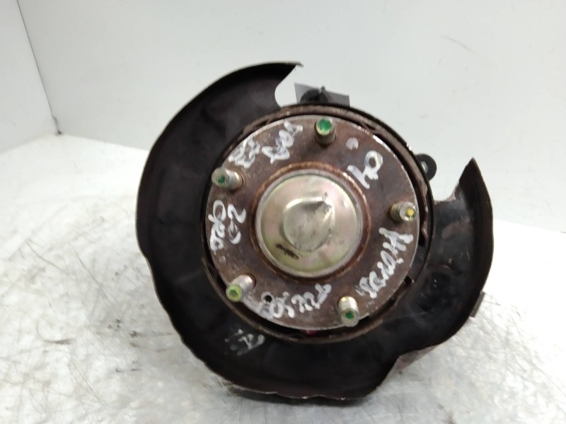 Recambio de mangueta trasera izquierda para hyundai tucson (jm) 2.0 crdi comfort referencia OEM IAM   