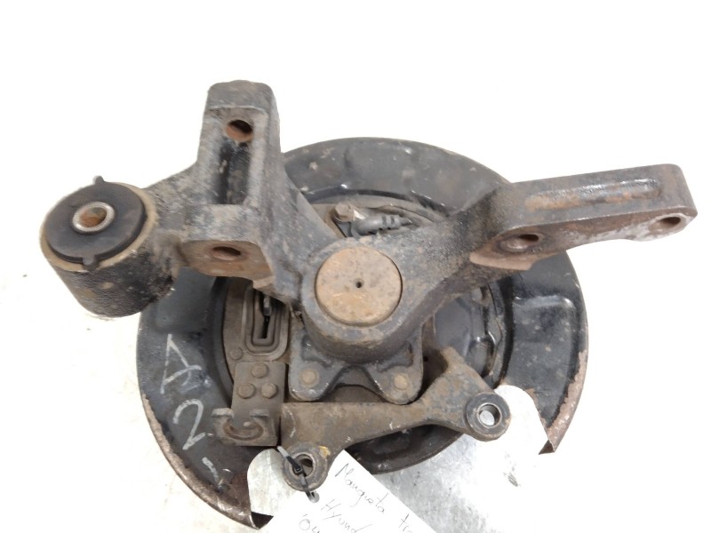 Recambio de mangueta trasera izquierda para hyundai tucson (jm) 2.0 crdi comfort referencia OEM IAM   