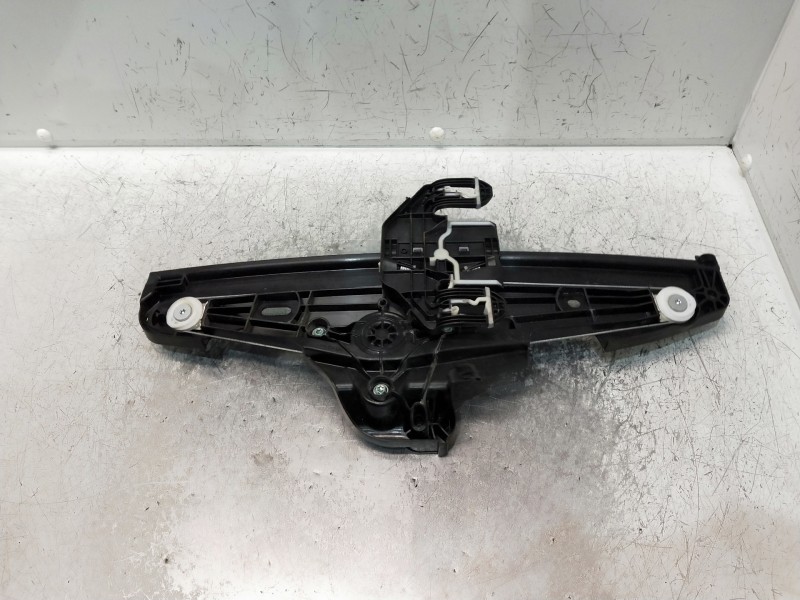 Recambio de elevalunas trasero derecho para peugeot 308 referencia OEM IAM 9830816680  5P