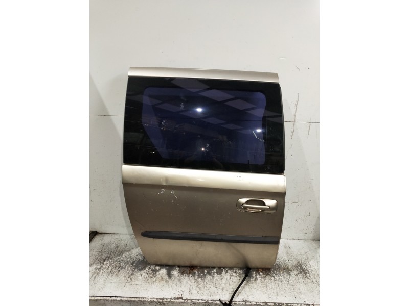 Recambio de puerta lateral corredera derecha para chrysler voyager (rg) referencia OEM IAM   5P