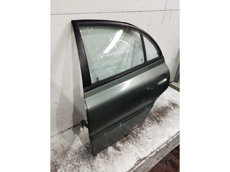 Recambio de puerta trasera izquierda para kia rio referencia OEM IAM   4P