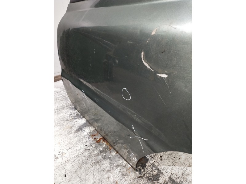 Recambio de puerta trasera izquierda para kia rio referencia OEM IAM   4P