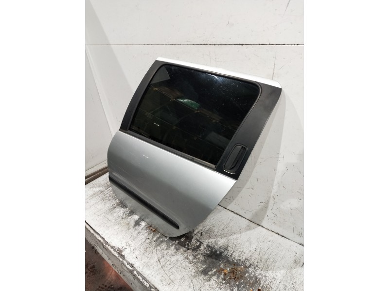 Recambio de puerta trasera izquierda para peugeot 206 sw referencia OEM IAM   5P