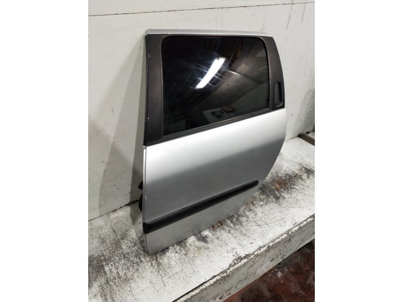 Recambio de puerta trasera izquierda para peugeot 206 sw referencia OEM IAM   5P