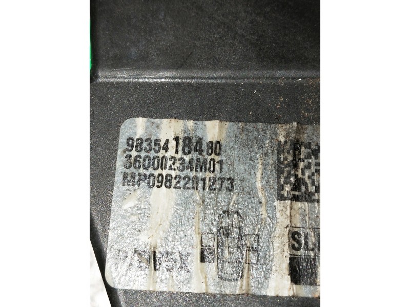 Recambio de motor cierre centralizado trasero izquierdo para peugeot 308 referencia OEM IAM 9835418488  5P