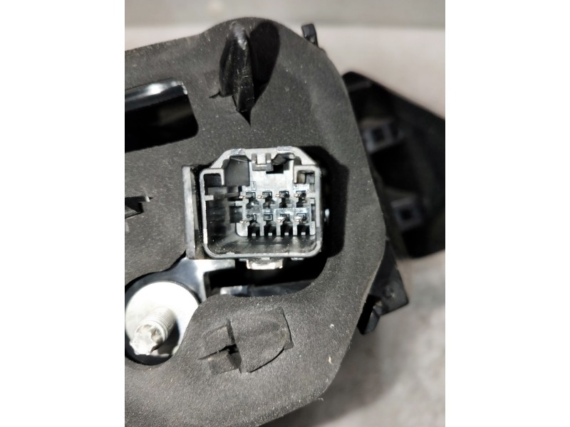 Recambio de piloto trasero derecho para peugeot 308 referencia OEM IAM 9835299280  