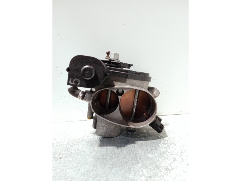 Recambio de caja mariposa para audi a8 (d2) referencia OEM IAM 077133063AE  