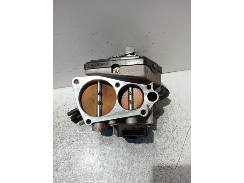 Recambio de caja mariposa para audi a8 (d2) referencia OEM IAM 077133063AE  