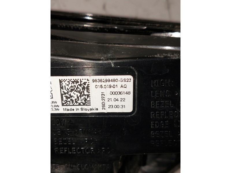 Recambio de piloto trasero izquierdo para peugeot 308 referencia OEM IAM 9835299480  