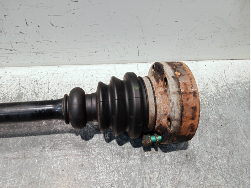 Recambio de transmision trasera derecha para audi a8 (d2) referencia OEM IAM   