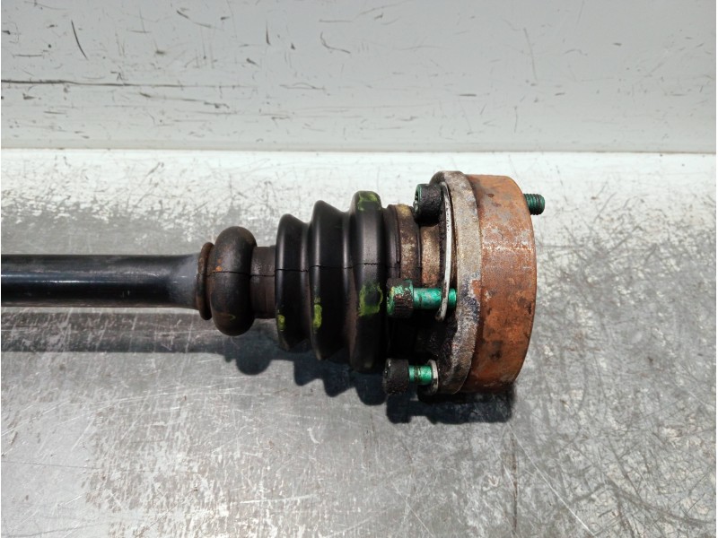 Recambio de transmision trasera izquierda para audi a8 (d2) referencia OEM IAM   