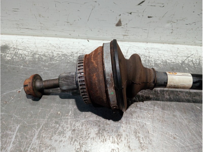 Recambio de transmision trasera izquierda para audi a8 (d2) referencia OEM IAM   