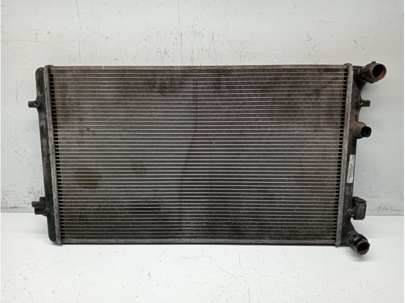 Recambio de radiador agua para audi a3 (8l) referencia OEM IAM 1J0121253AD  