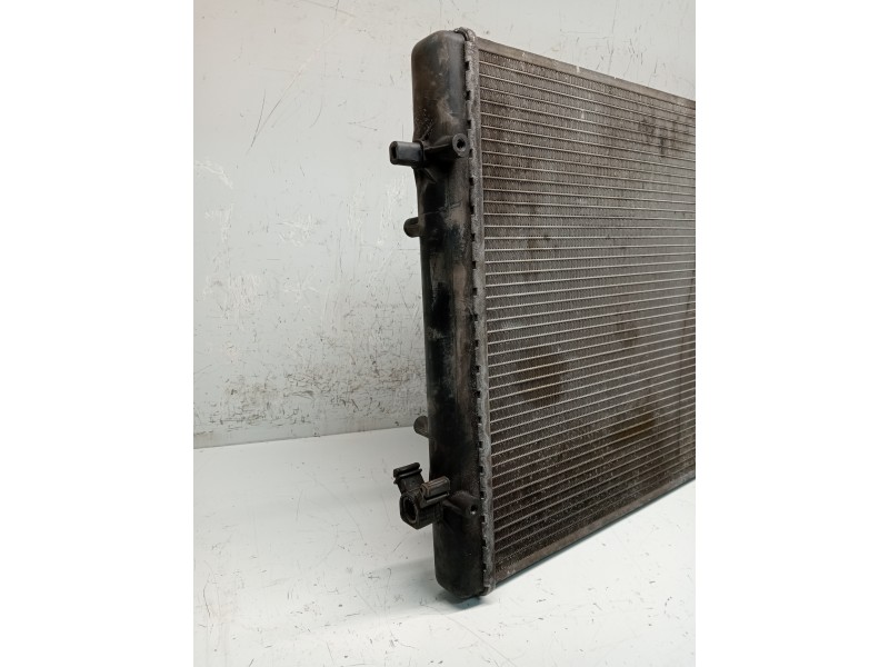 Recambio de radiador agua para audi a3 (8l) referencia OEM IAM 1J0121253AD  
