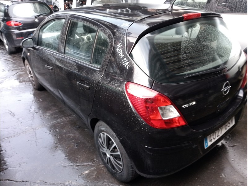 opel corsa d del año 2010