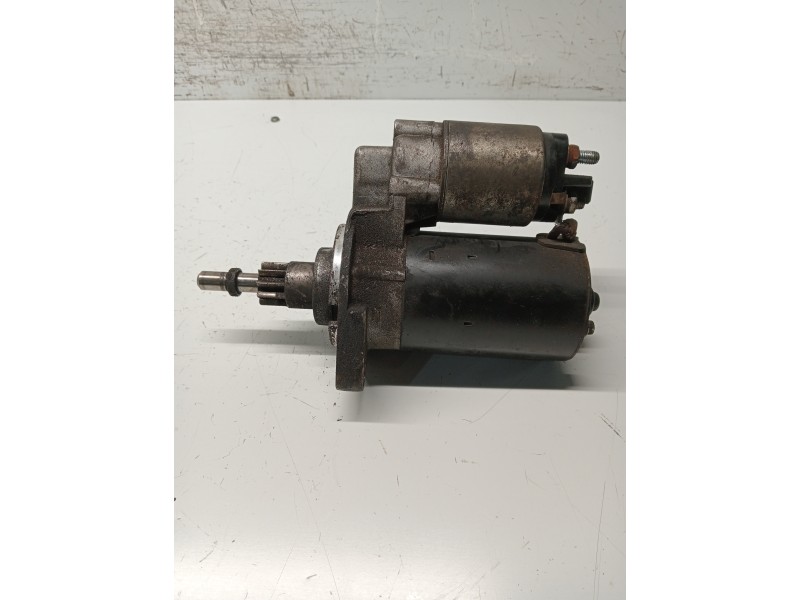 Recambio de motor arranque para audi a3 (8l) referencia OEM IAM 8EA012527071  
