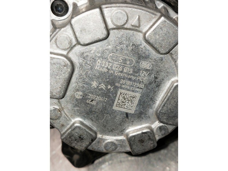 Recambio de bomba agua para peugeot 308 referencia OEM IAM 9818812580 0392024019 