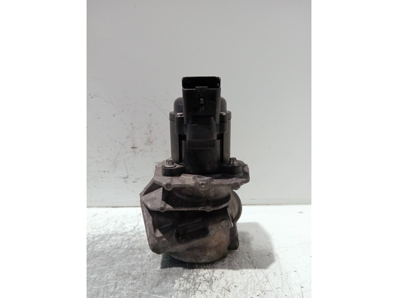 Recambio de valvula egr para peugeot 308 referencia OEM IAM 9672880080 V29006980 
